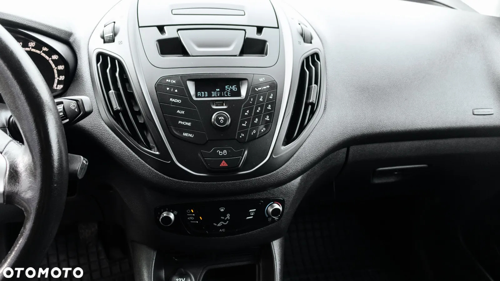 Ford Transit Courier 1.0 EcoBoost Trend - 30
