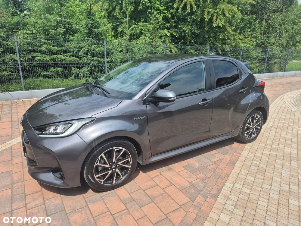 Toyota Yaris Hybrid 100 Dynamic EU6 - 2