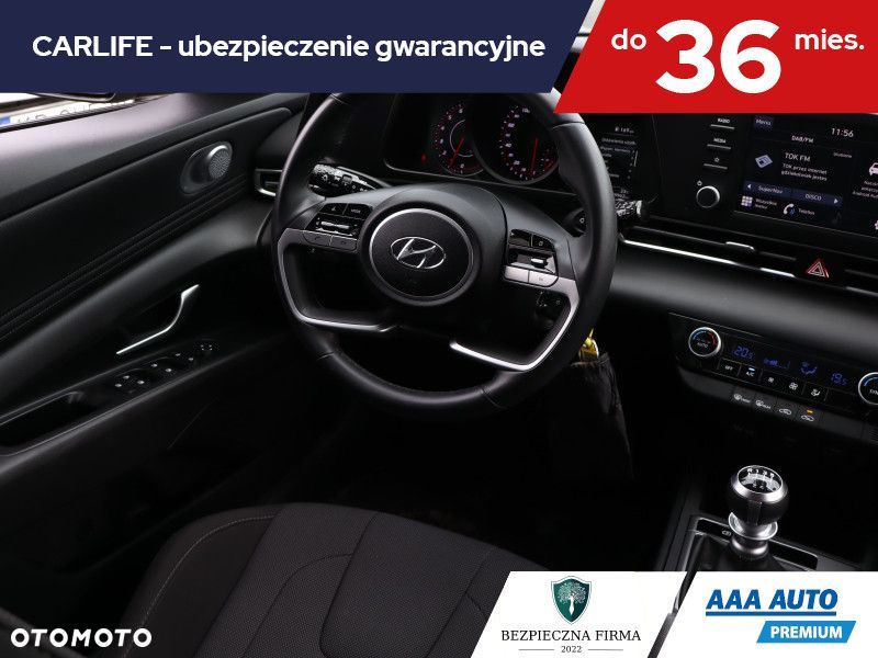 Hyundai Elantra - 8