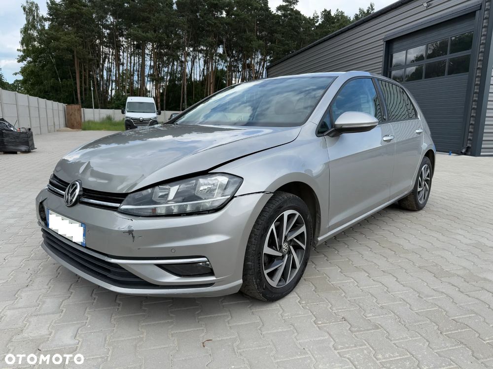 Volkswagen Golf 1.0 TSI Sound - 21