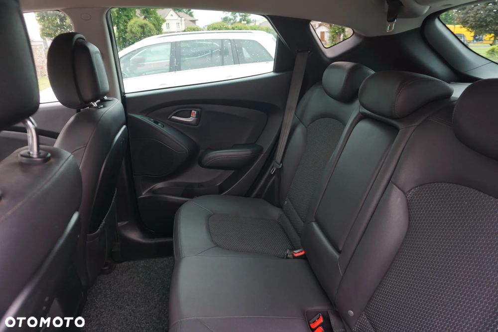 Hyundai ix35 2.0 2WD Comfort - 17