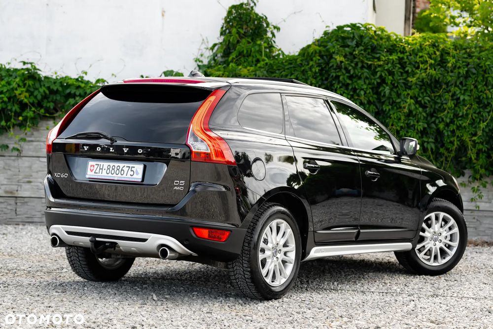 Volvo XC 60 D5 AWD RDesign - 15