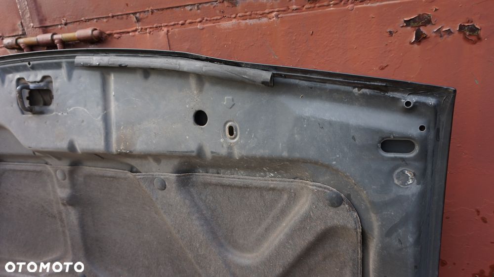 Suzuki Grand Vitara XL7 LIFT maska czarna ZJ3 wygluszenie - 4