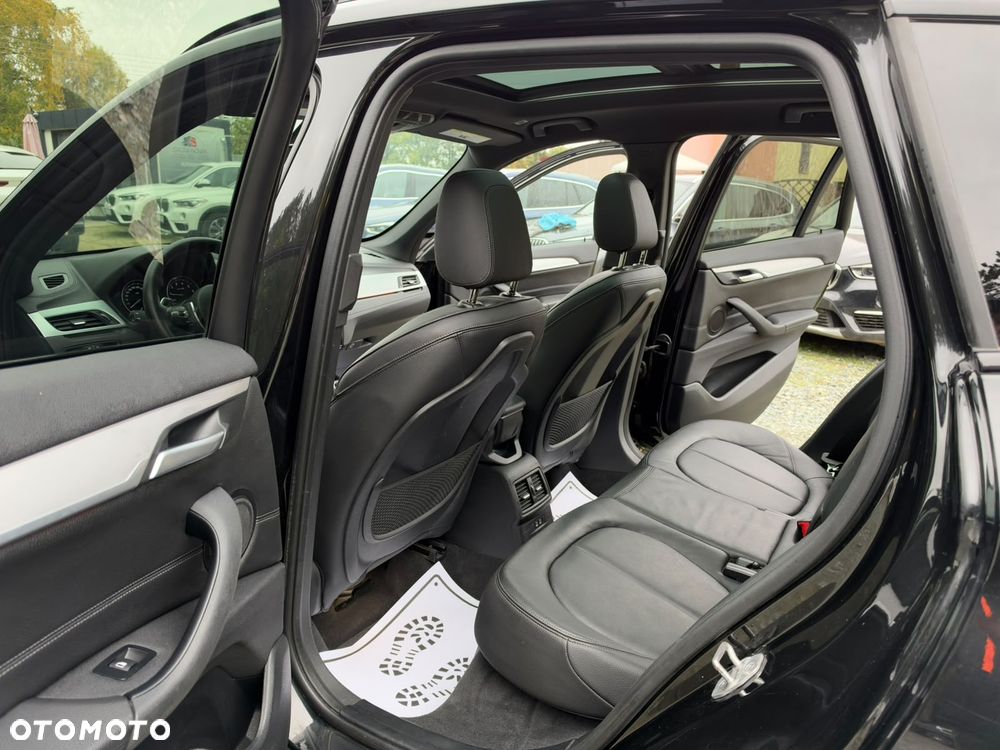 BMW X1 - 24