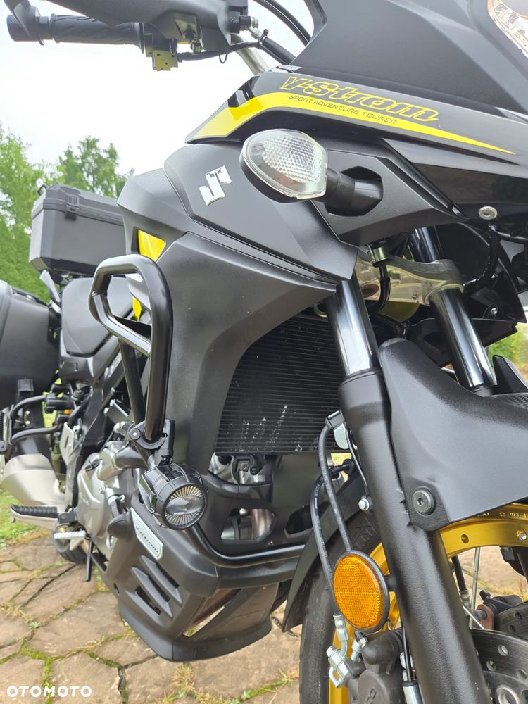 Suzuki V-STROM - 28
