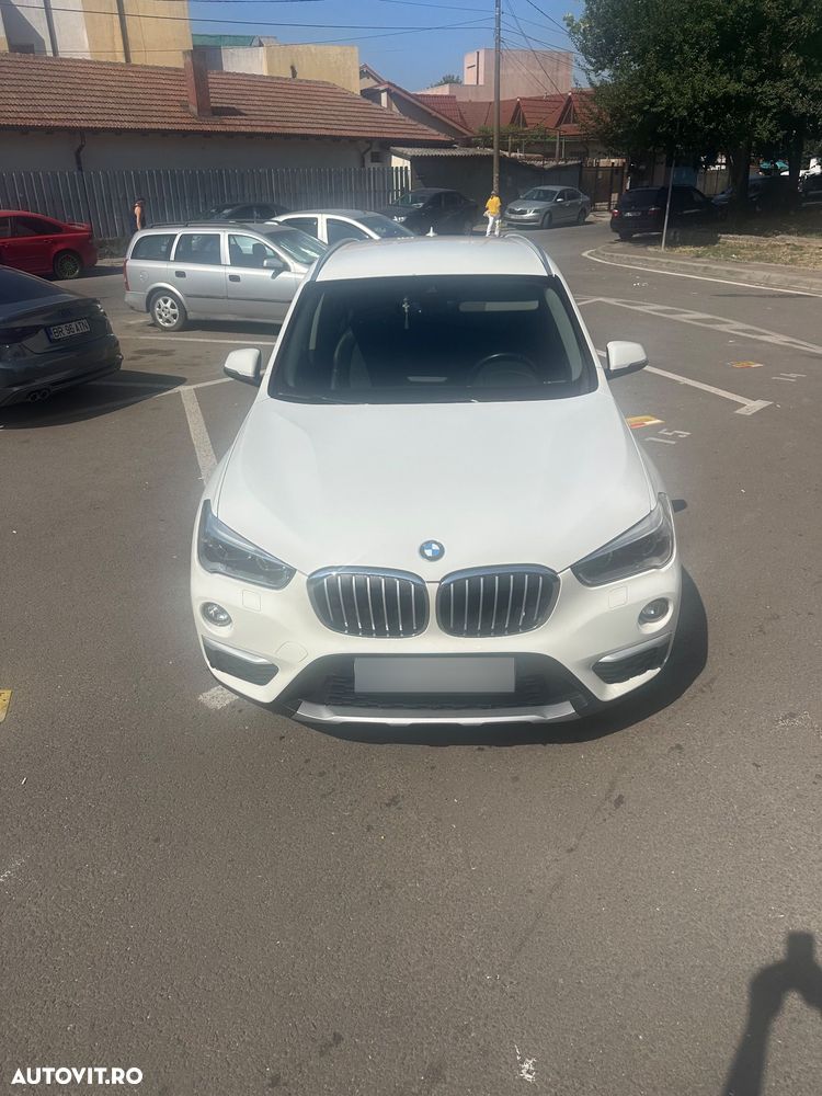 BMW X1 xDrive20d Aut. Sport Line - 1