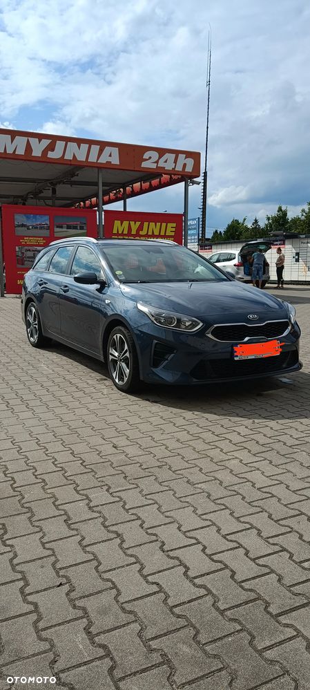 Kia Ceed 1.6 CRDi mHEV M - 9