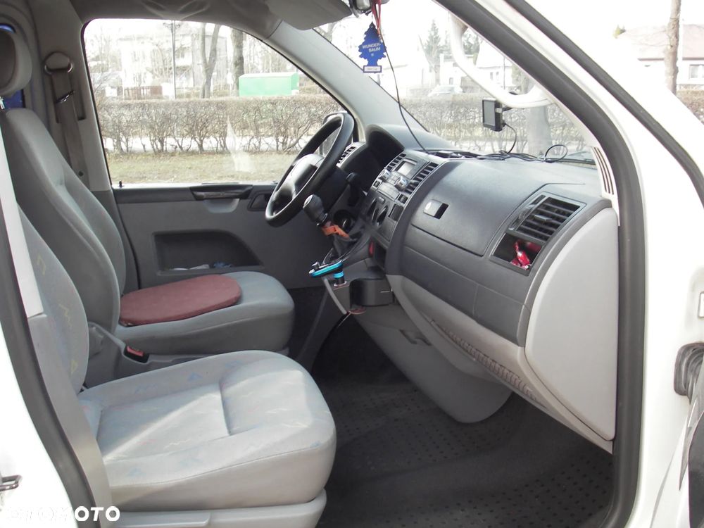 Volkswagen Transporter - 15