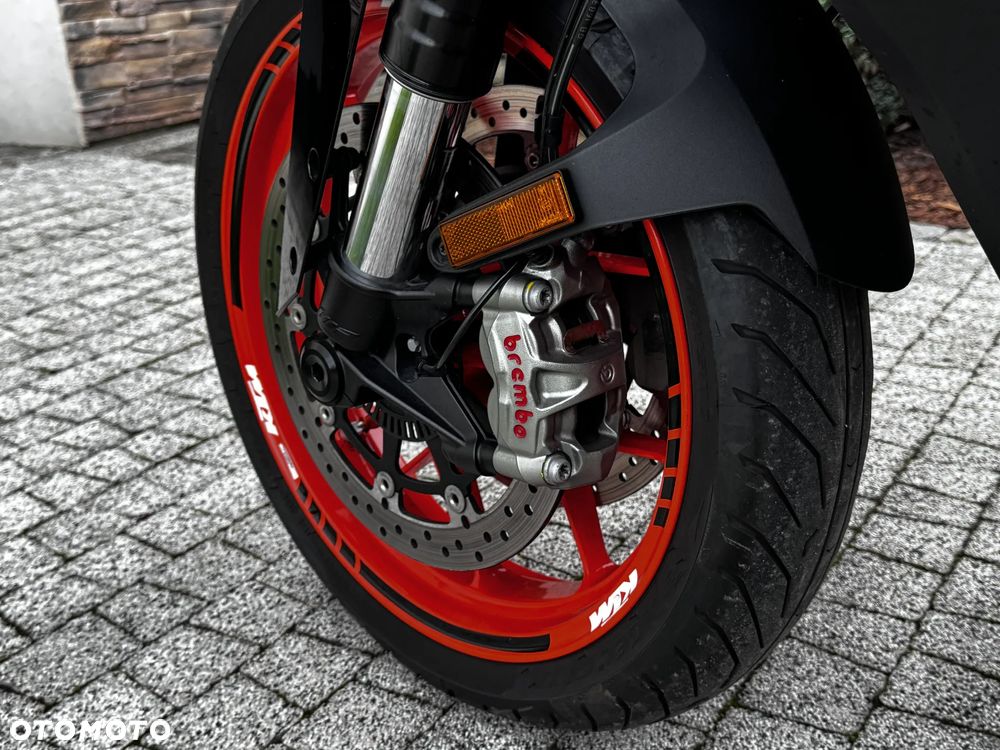 KTM Super Duke - 20