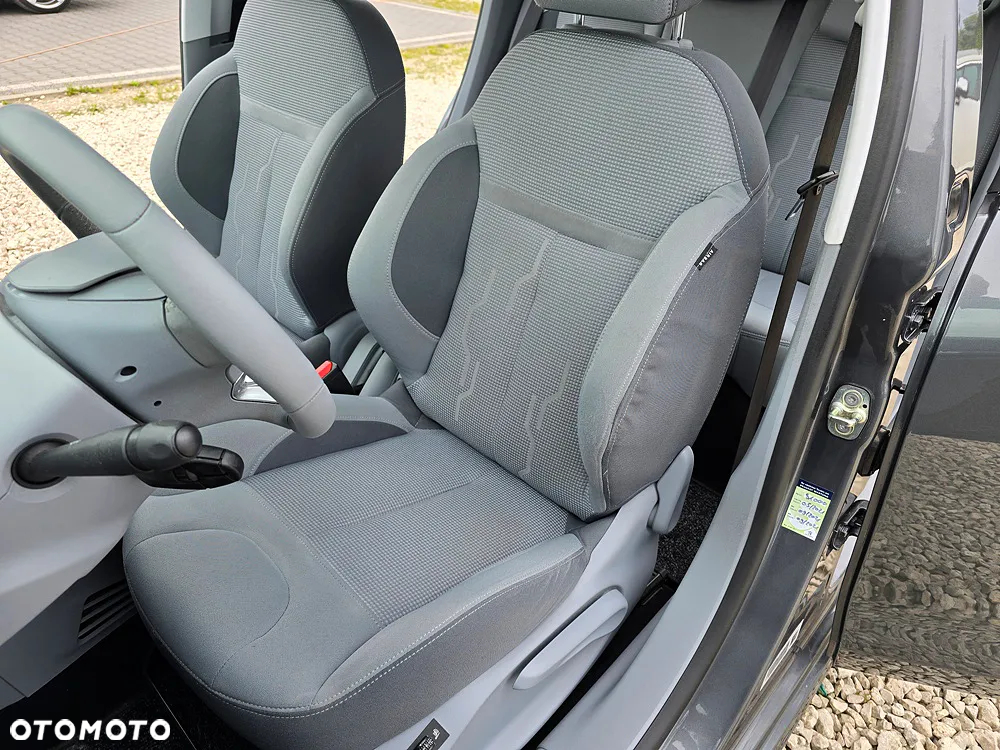 Peugeot 208 120 VTI Allure - 16