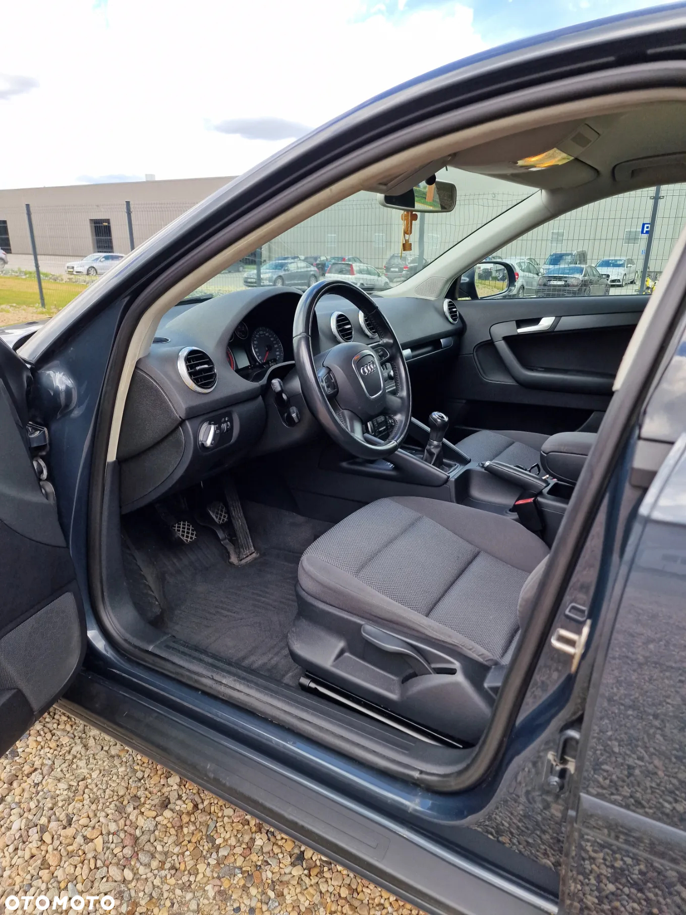 Audi A3 1.6 Ambiente - 19