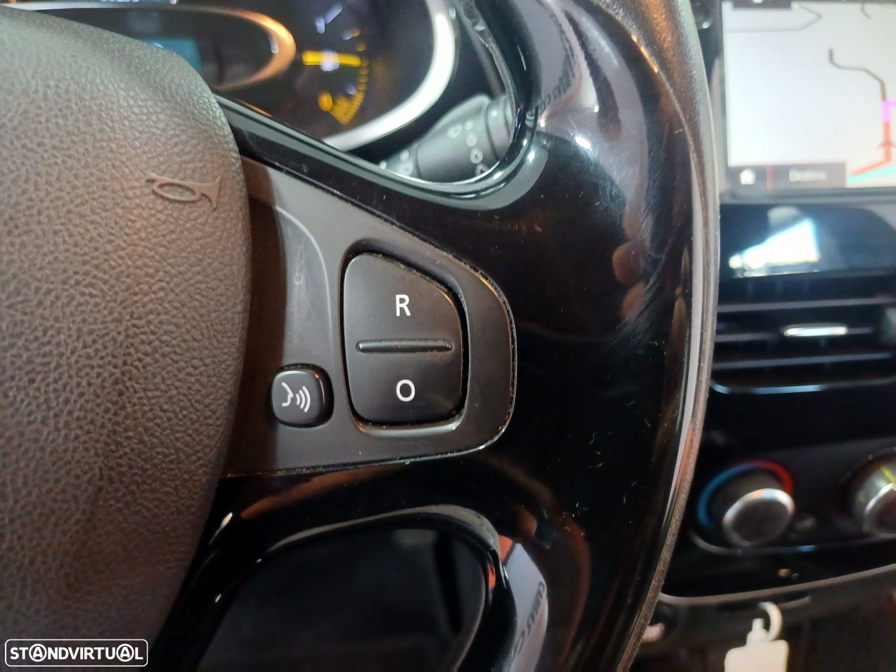 Renault Clio 1.5 dCi Limited - 16