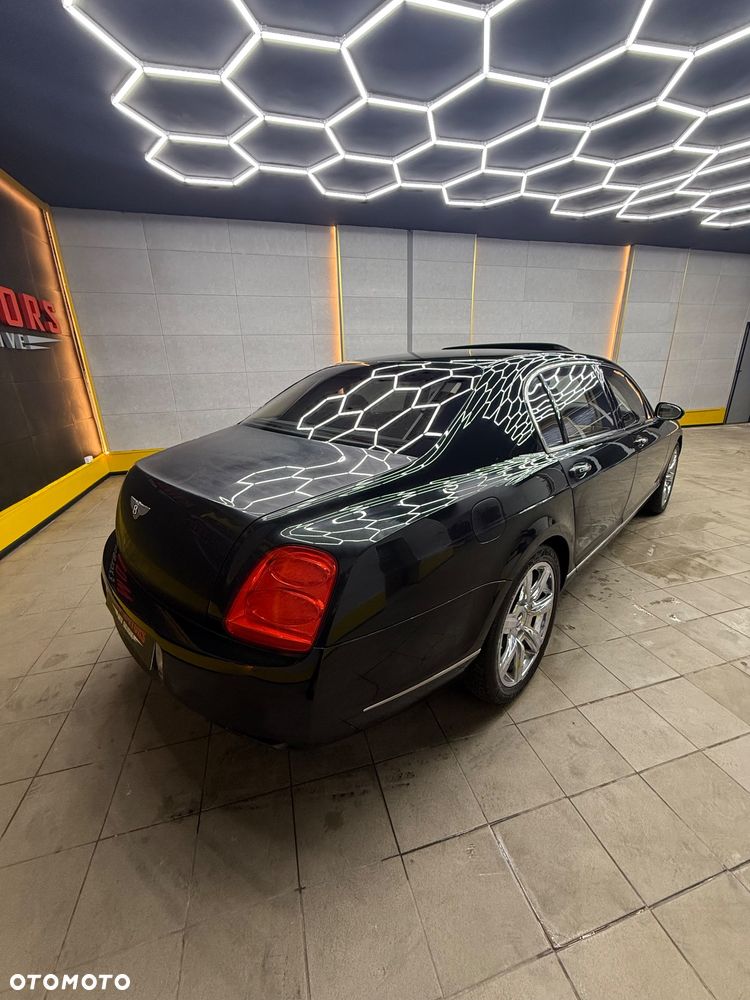 Bentley Flying Spur - 5