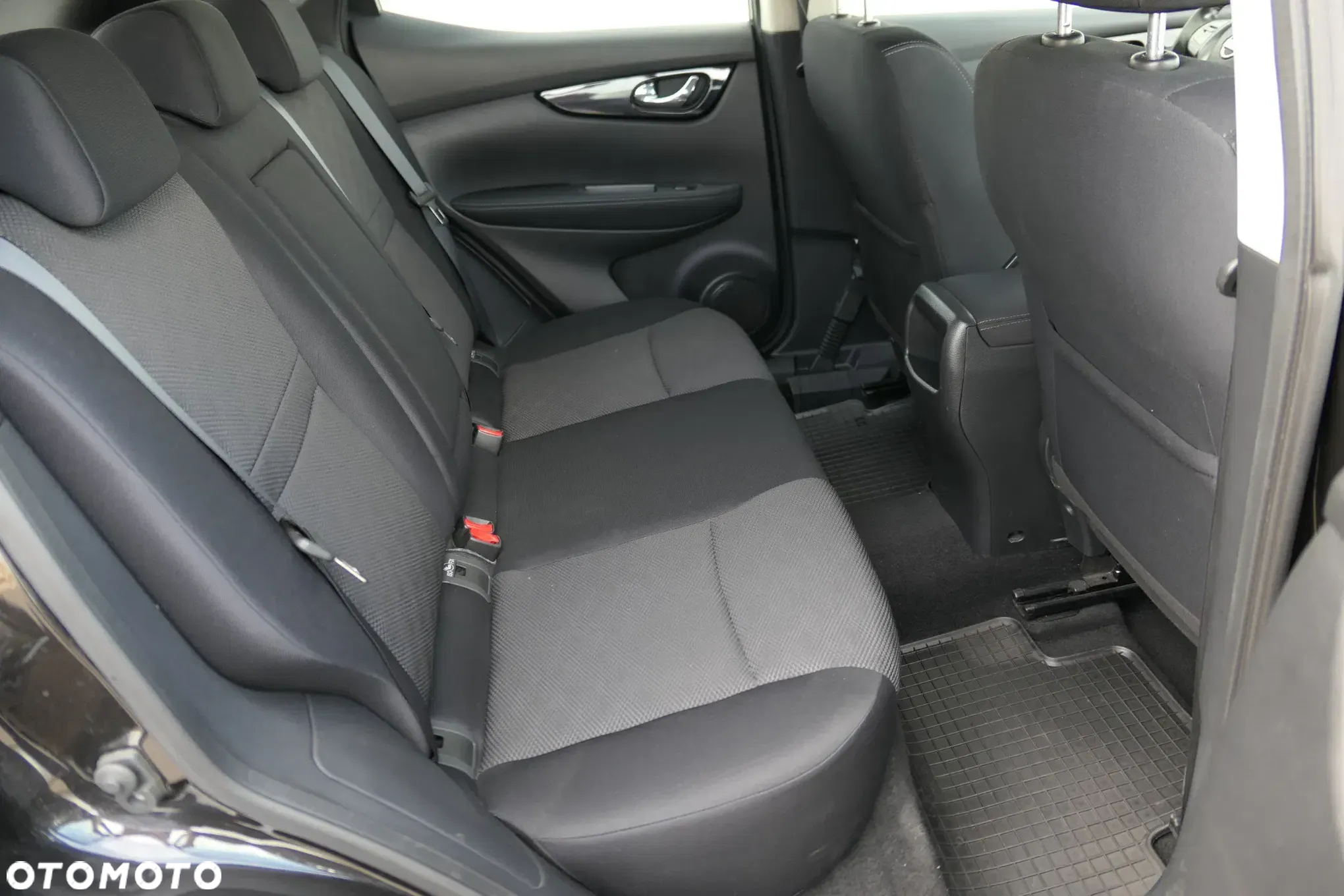 Nissan Qashqai 1.6 DIG-T Acenta - 12