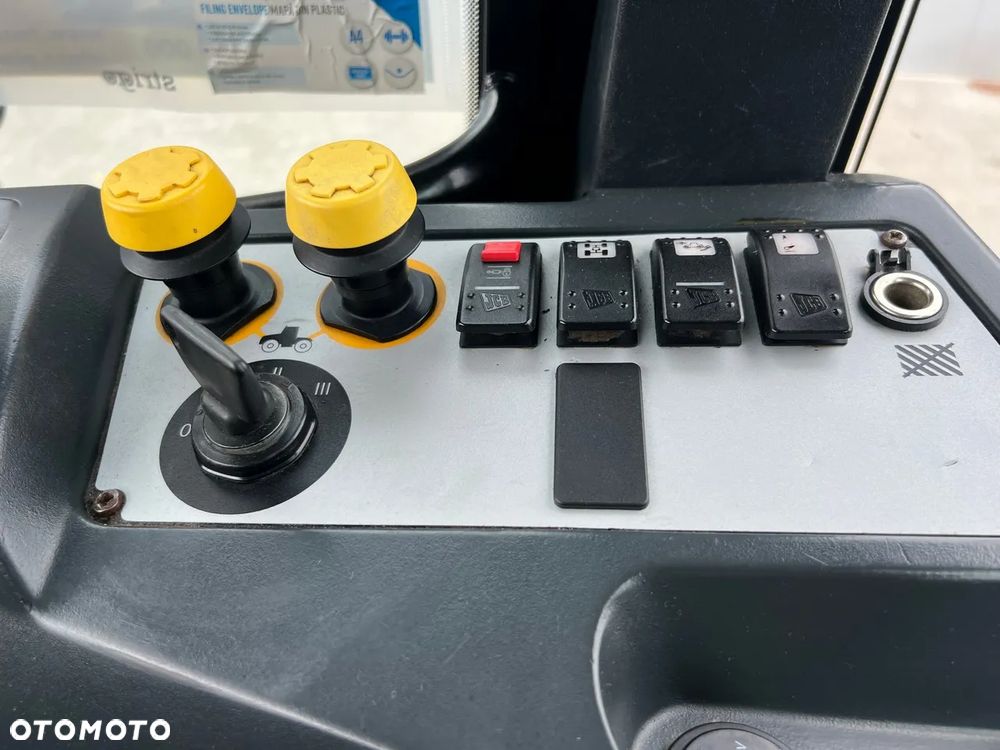 JCB Fastrac 3200 Xtra - 12
