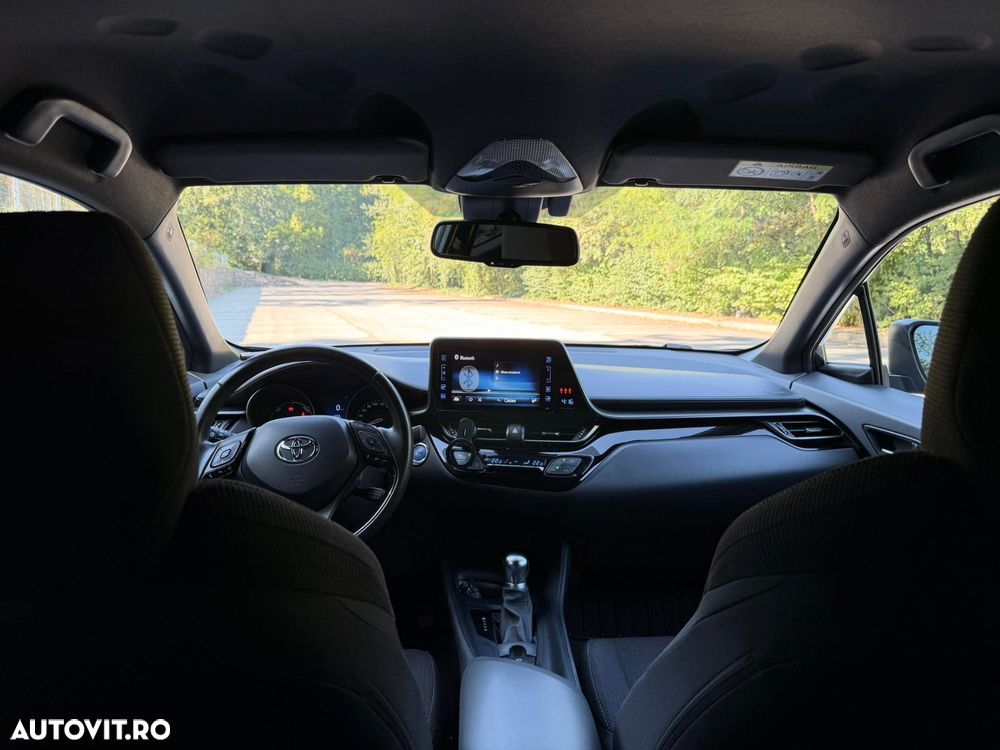 Toyota C-HR - 6