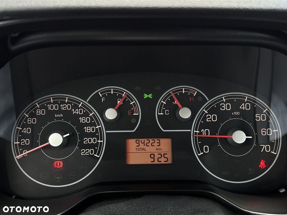 Fiat Grande Punto 1.4 8V Active - 23