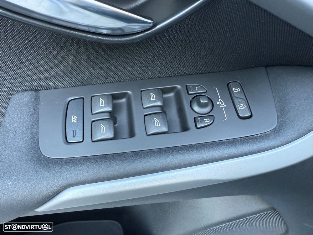 Volvo V40 1.6 D2 Kinetic Eco - 21