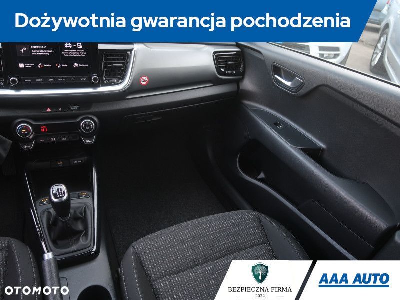 Kia Stonic - 10