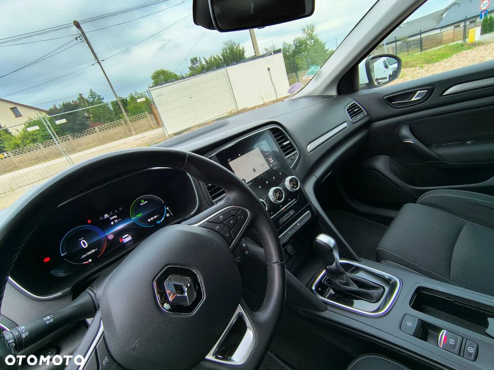 Renault Megane 1.6 E-TECH Plug-In Techno - 12
