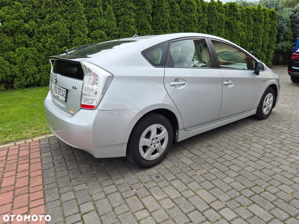 Toyota Prius - 2