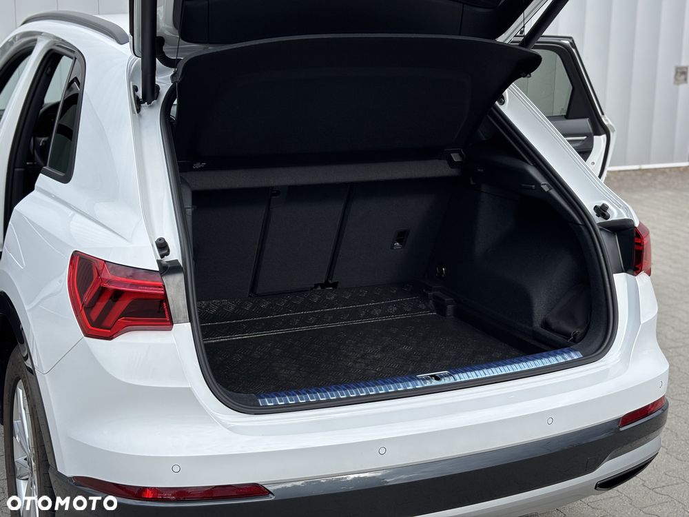 Audi Q3 35 TFSI Advanced S tronic - 16