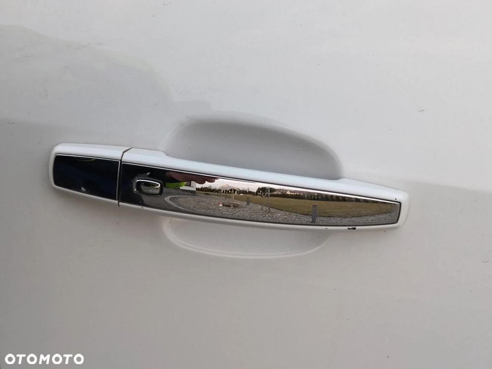 Opel Insignia - 20