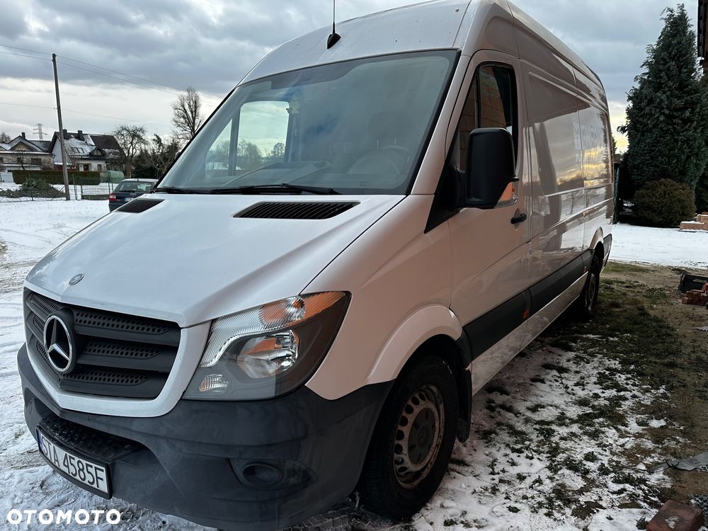 Mercedes-Benz Sprinter - 1