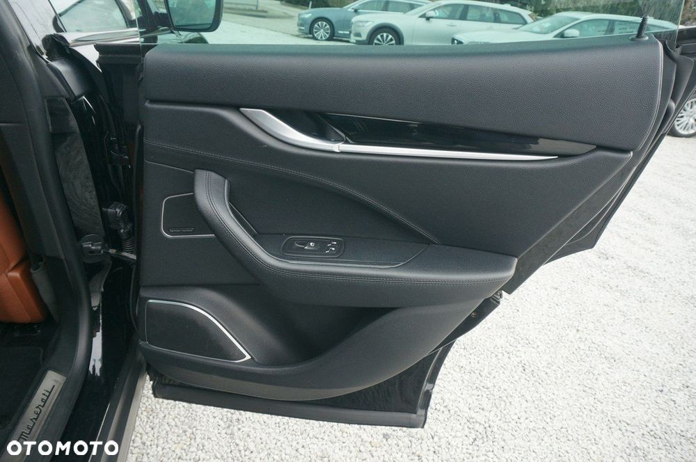 Maserati Levante - 31