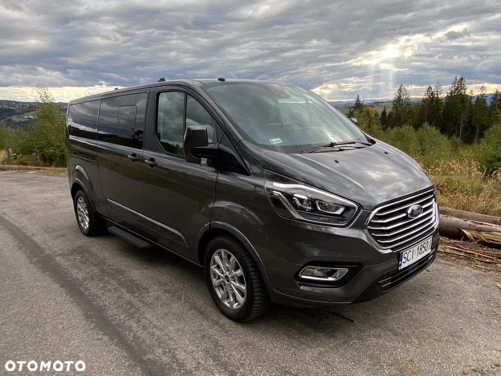 Ford Tourneo Custom - 3