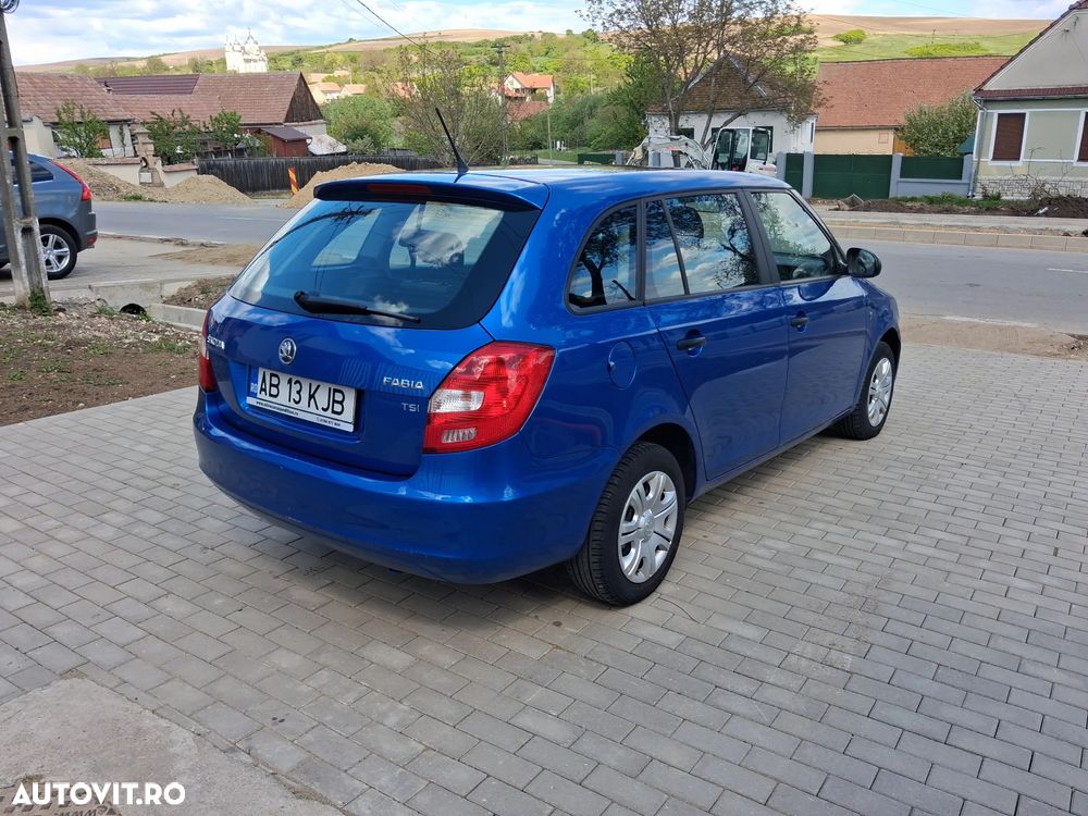 Skoda Fabia 1.2 TSI Ambiente - 3