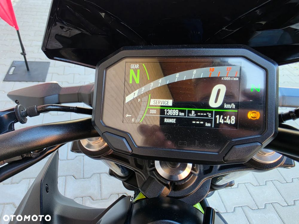 Kawasaki Z 650 - 17