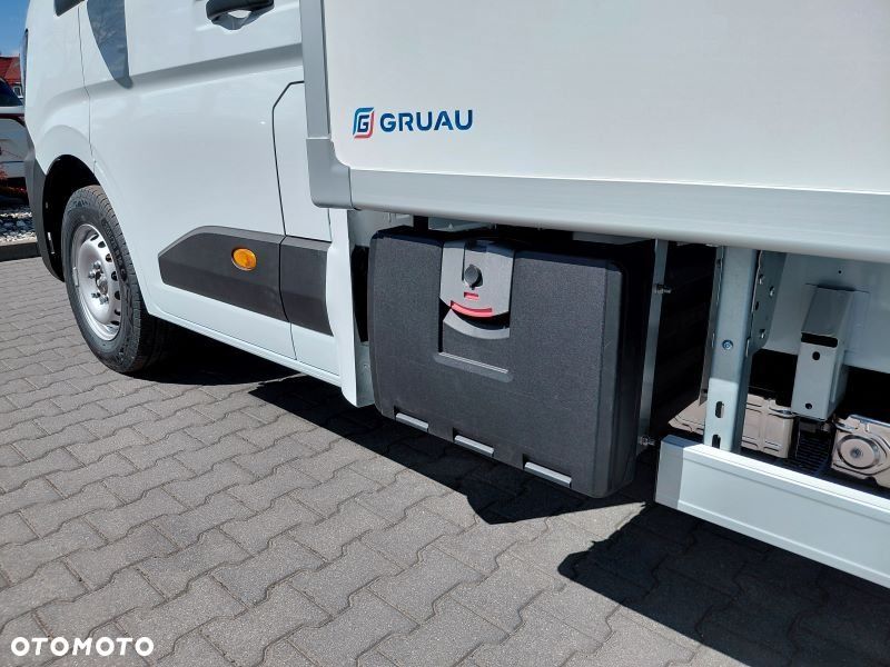 Renault Master - 9