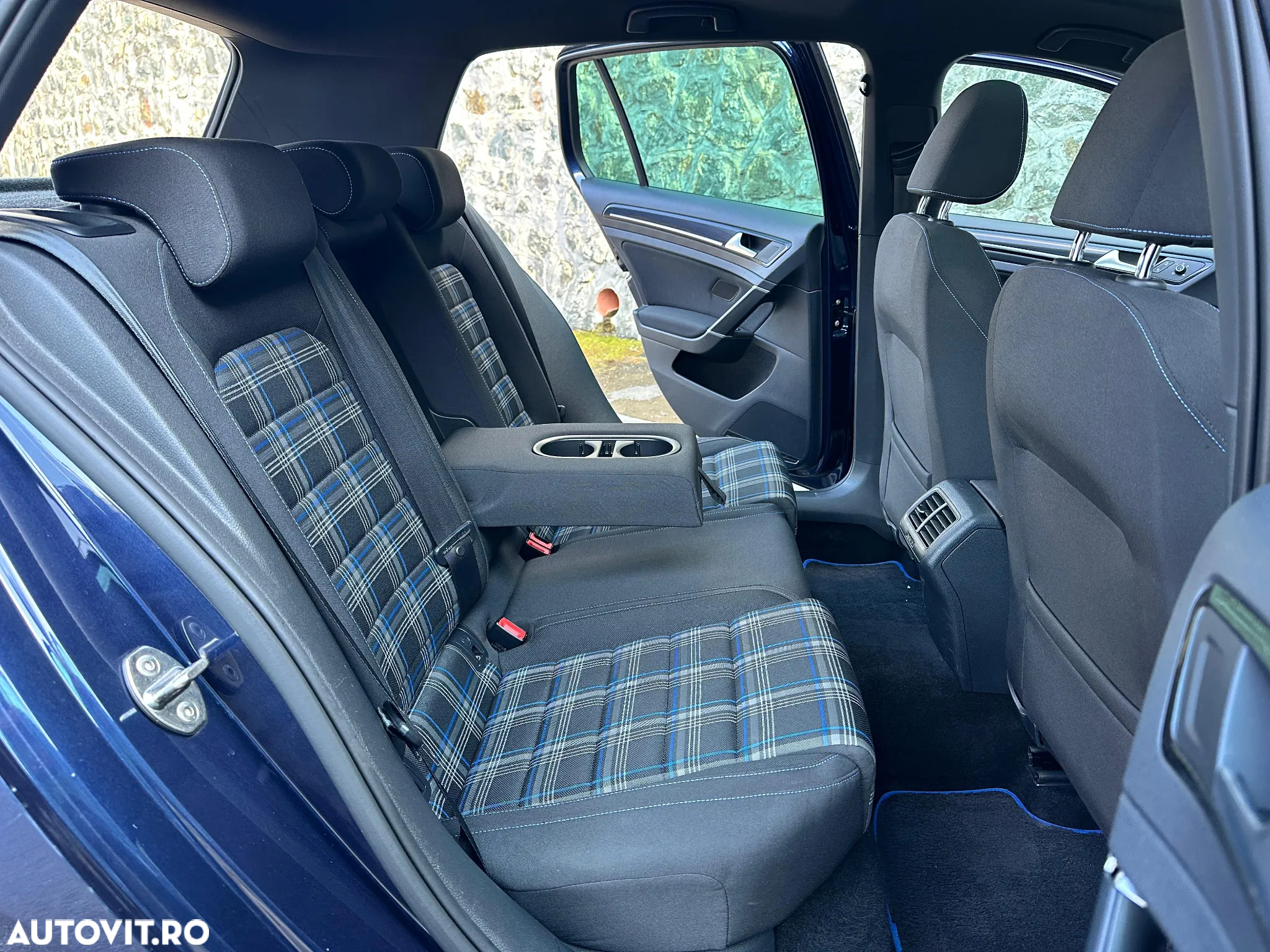 Volkswagen Golf 1.4 GTE Plug-In-Hybrid DSG - 29