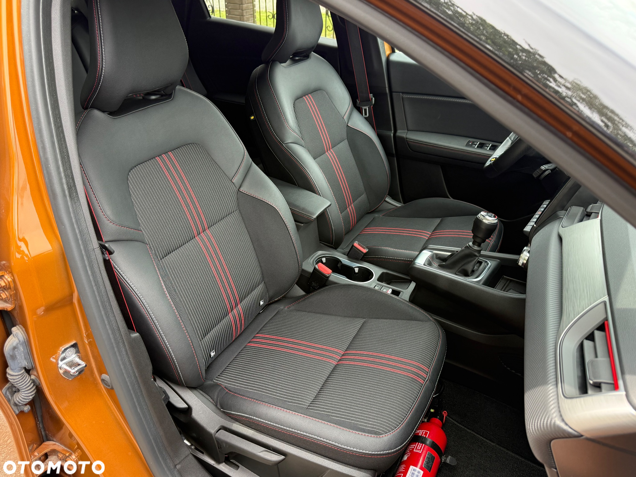 Renault Captur TCe Mild Hybrid 140 GPF EQUILIBRE - 20