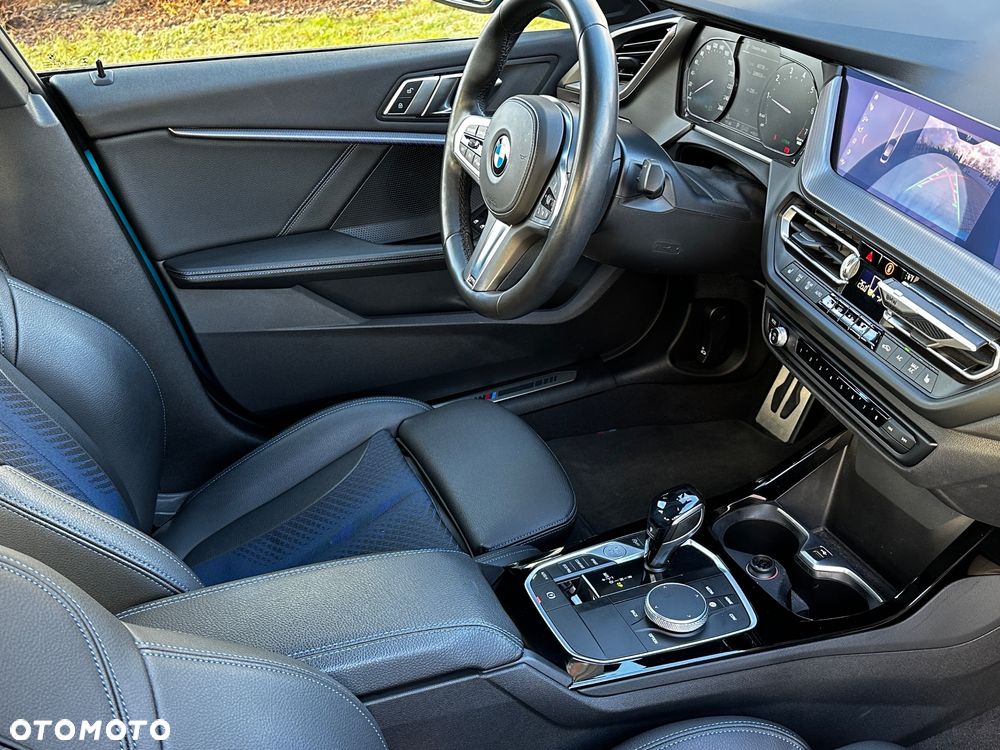 BMW Seria 2 218i M Sport - 27