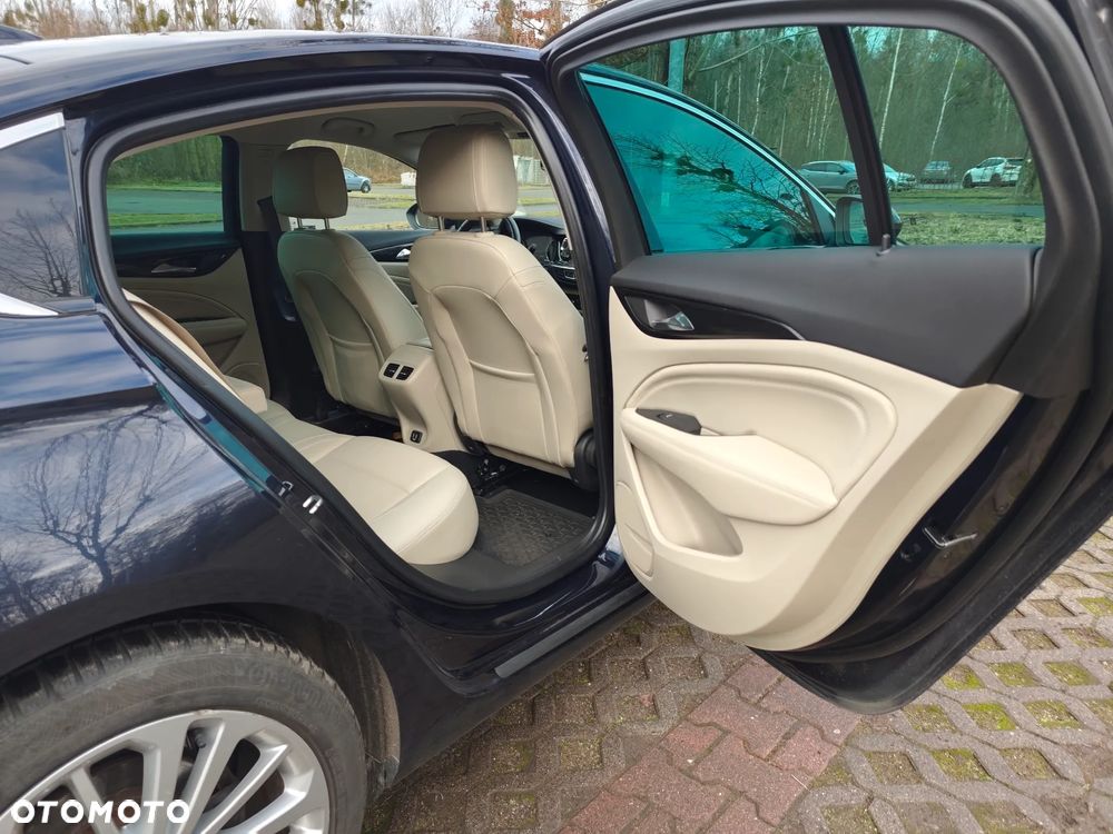 Opel Insignia CT 2.0 CDTI Elite S&S - 8