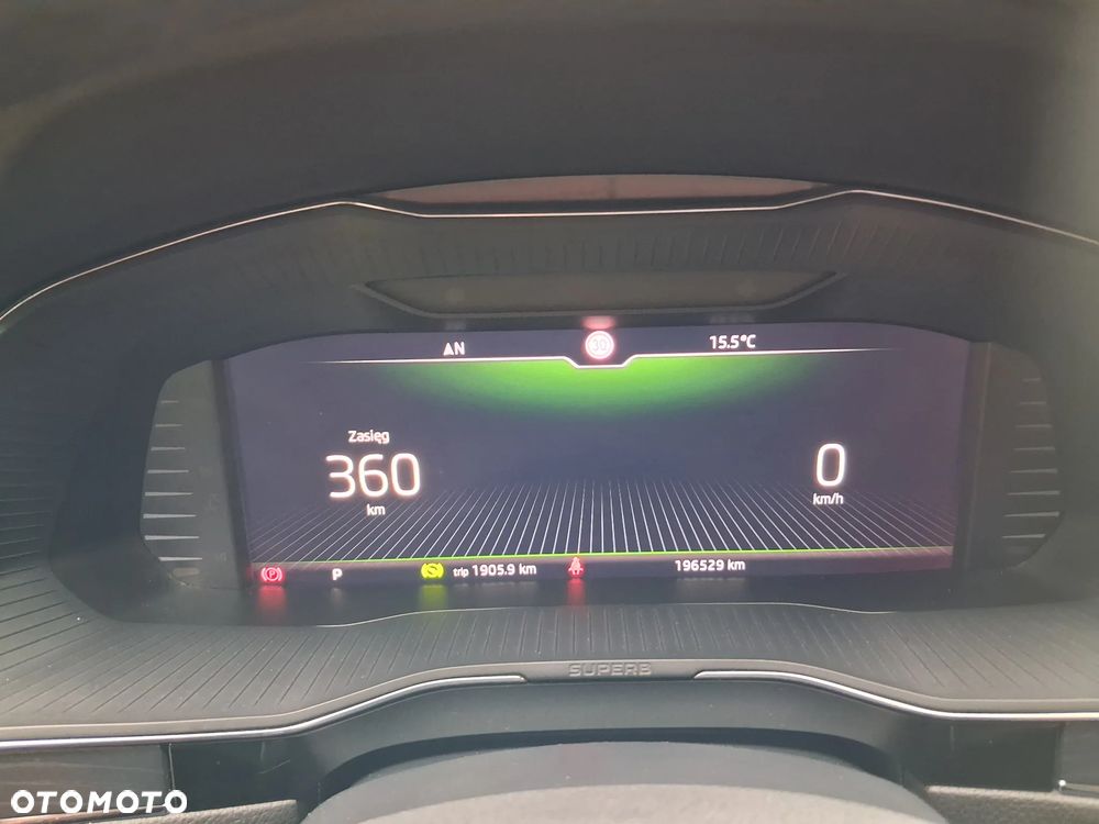 Skoda Superb 1.5 TSI ACT DSG Ambition - 26