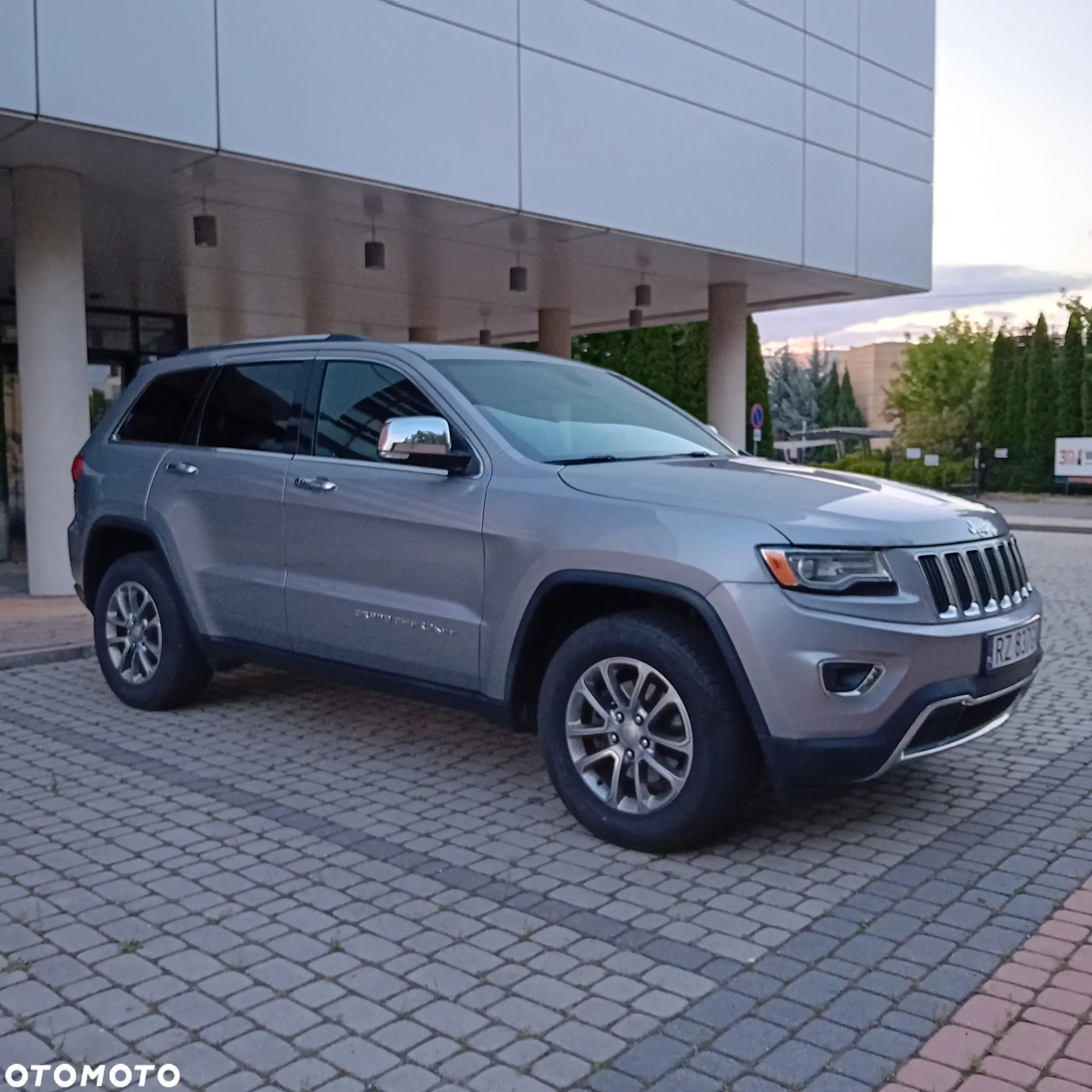 Jeep Grand Cherokee 3.6 V6 Limited - 2