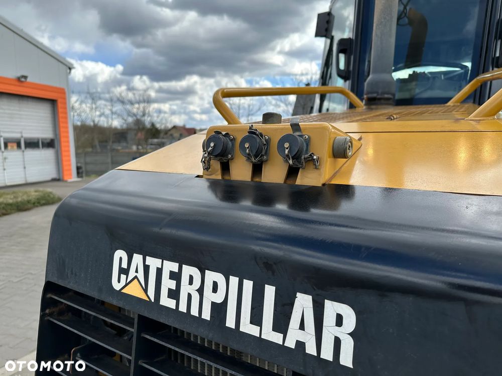 Caterpillar CAT D4 K LGP 9100 Mth - 11