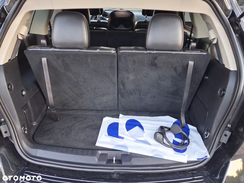 Fiat Freemont 2.0 Multijet 16V DPF Automatik Allrad Black Code - 24