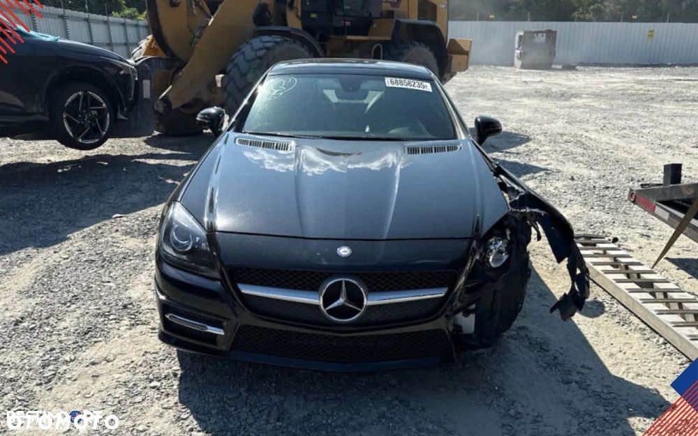 Mercedes-Benz SLK 300 9G-Tronic - 3