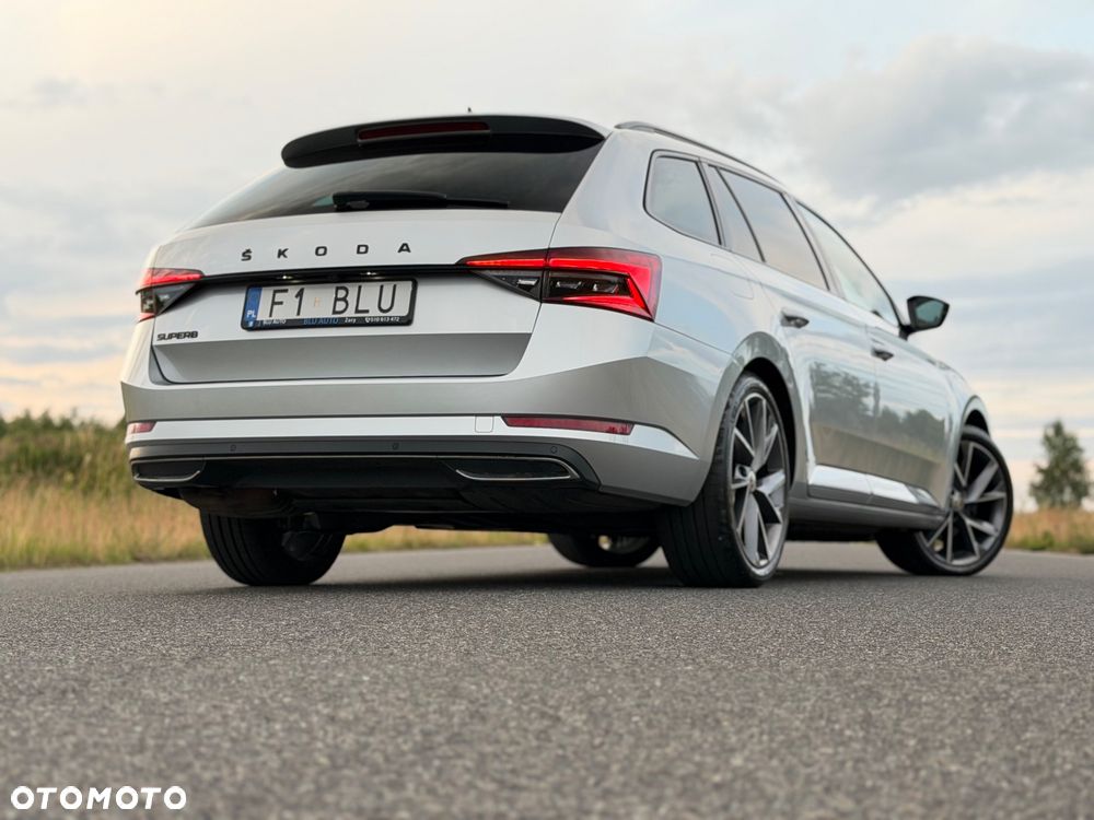 Skoda Superb 2.0 TDI SCR Sportline DSG - 21