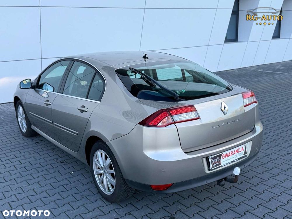 Renault Laguna - 11