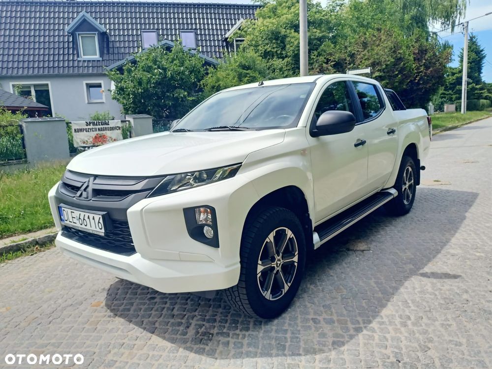 Mitsubishi L200 Pick Up 4x4 S&S Autm Double Cab Plus - 2
