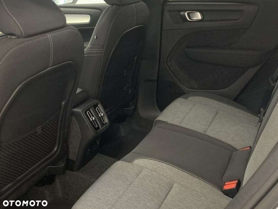 Volvo XC 40 B3 Core - 15