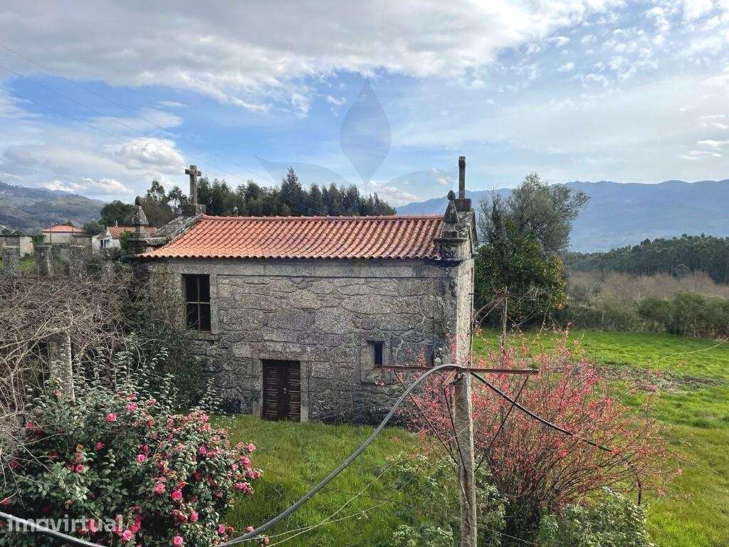 Quinta/Herdade histórica de 1690 em  Valdreu, Vila Verde - Grande imagem: 3/13
