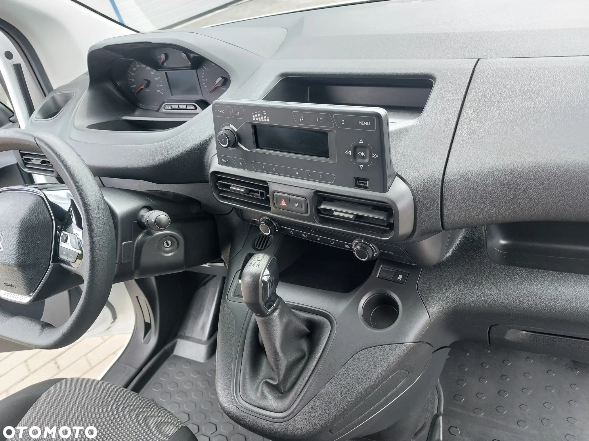 Peugeot Partner - 30