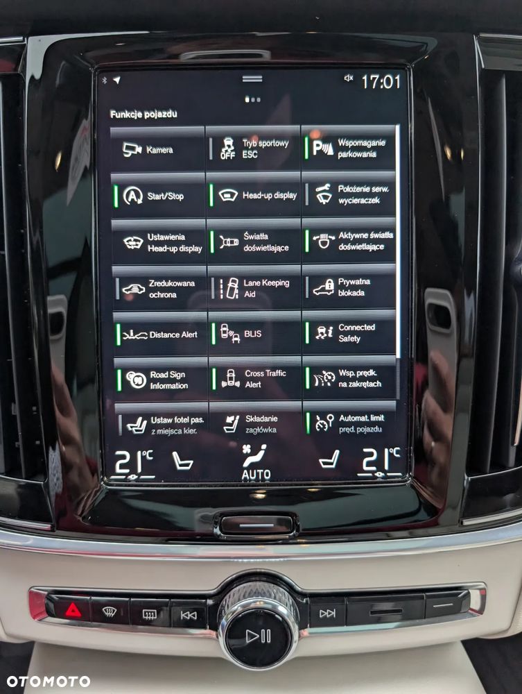 Volvo V90 - 16