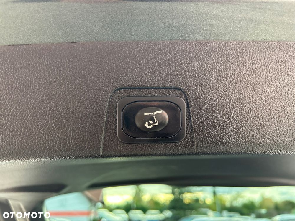 Ford Grand C-MAX - 16